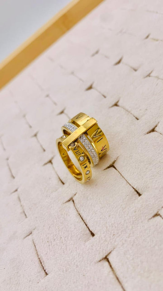 Roman Trio Ring